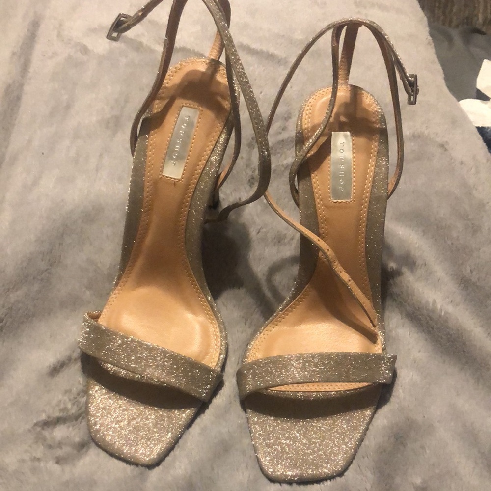 Sparkle gray heels